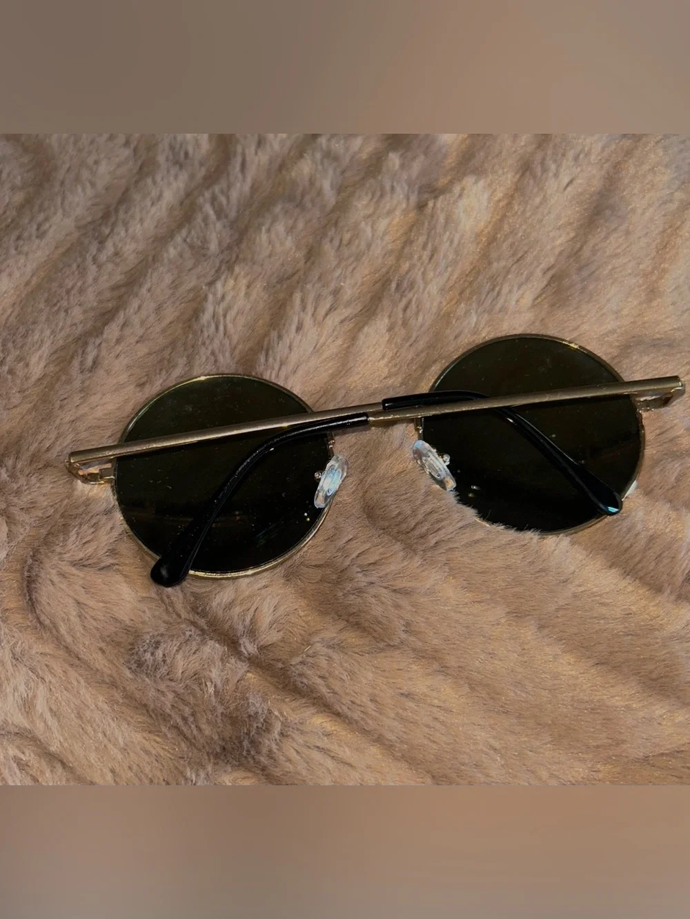 Women’s Round Retro Sunglasses
